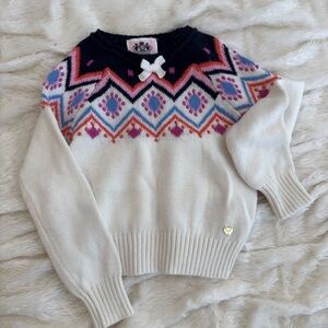Chic Cream and Navy Patterned Sweater